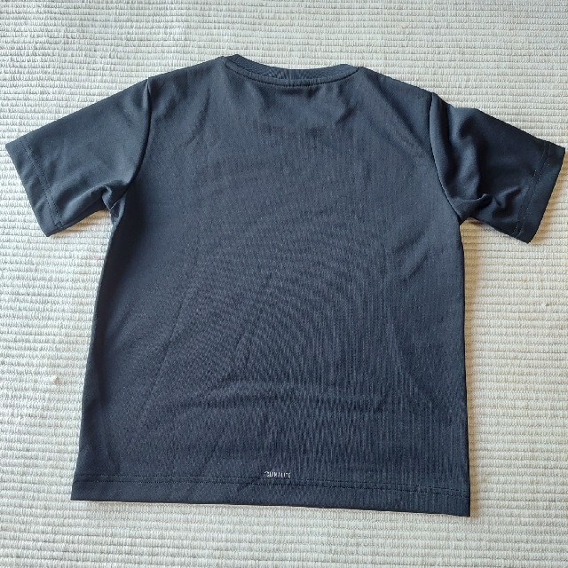 adidas(アディダス)のアディダス　140　ドライTシャツ キッズ/ベビー/マタニティのキッズ服男の子用(90cm~)(Tシャツ/カットソー)の商品写真