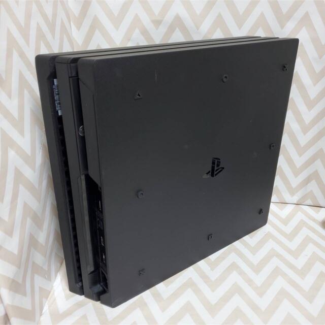 PlayStation4(プレイステーション4)の【最短翌日お届け】ps4 本体 7000 pro PlayStation®4 エンタメ/ホビーのゲームソフト/ゲーム機本体(家庭用ゲーム機本体)の商品写真