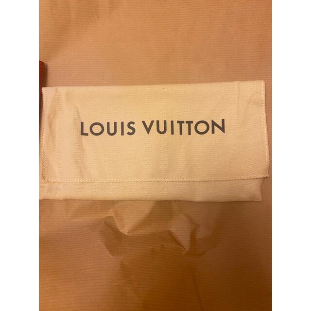 LOUIS VUITTON(ルイヴィトン)のルイヴィトン　エピ　カードケース レディースのファッション小物(パスケース/IDカードホルダー)の商品写真