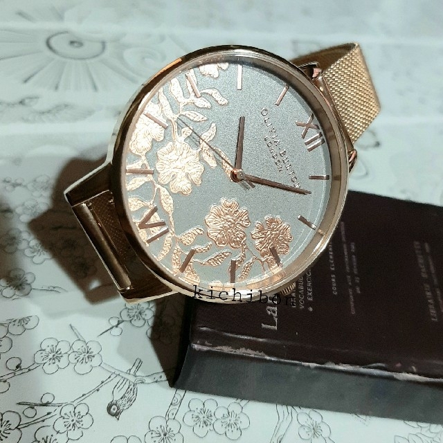 OLIVIA BURTON　グレーフラワーメッシュベルト　腕時計 レディースのファッション小物(腕時計)の商品写真