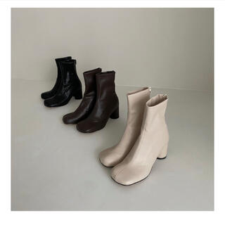 TODAYFUL - Willfully round column short boots 25センチ