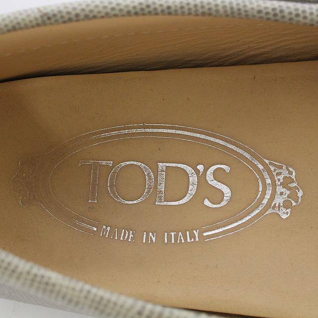 TOD'S(トッズ)のトッズ ドライビングシューズ デッキシューズ フリンジ 35 22cm グレー レディースの靴/シューズ(ローファー/革靴)の商品写真