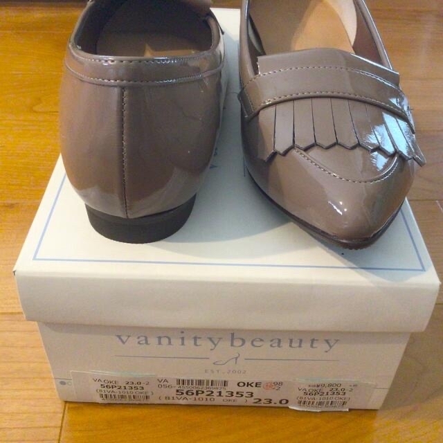 vanitybeauty(バニティービューティー)の新品 バニティービューティー レインシューズ 晴雨兼用 エナメル 23.0 レディースの靴/シューズ(ハイヒール/パンプス)の商品写真