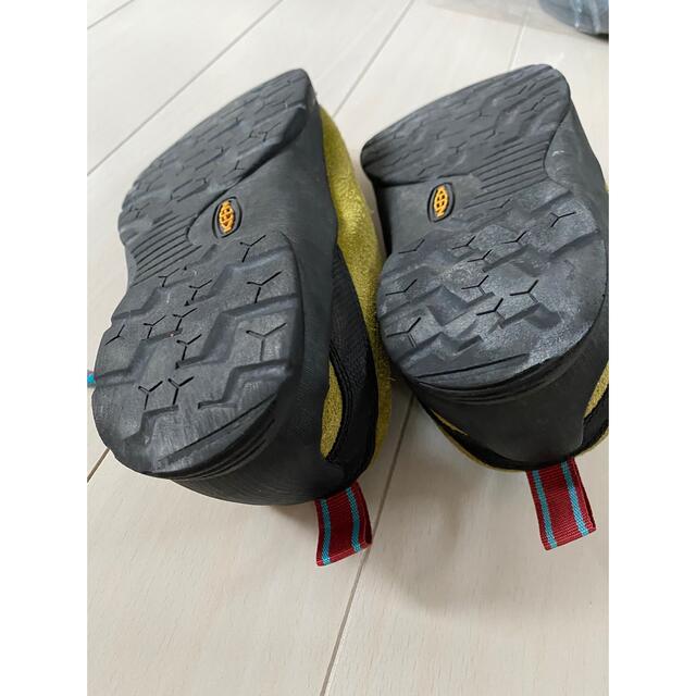 KEEN(キーン)の専用KEEN サイズ22.5 スポーツ/アウトドアのアウトドア(登山用品)の商品写真