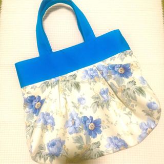 ローラアシュレイ(LAURA ASHLEY)のハンドメイド　タックトートバッグ(LAURA ASHLEY使用)(バッグ)