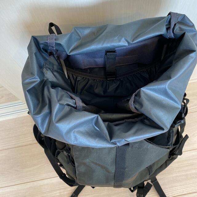 karrimor(カリマー)の【レインカバー付】karrimor クーガー グレース45-60 シンダー スポーツ/アウトドアのアウトドア(登山用品)の商品写真