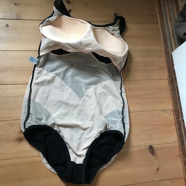 シャルレ　スイムウェア(トップ)13号 & (ボトム)LL シャルレ - シャルレ 水着 13号の通販 by Cotton100's shop