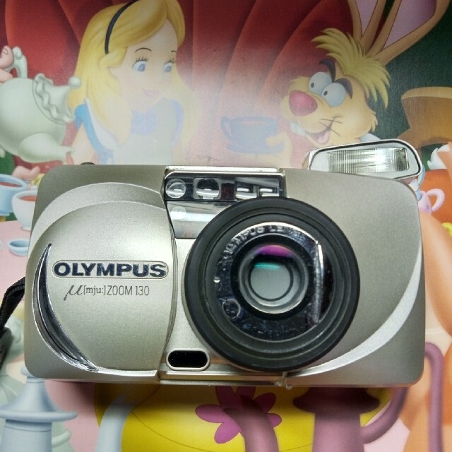 Olympus Mj Zoom130ストラップ付きフィルムカメラ美品 スマホ/家電/カメラのカメラ(フィルムカメラ)の商品写真