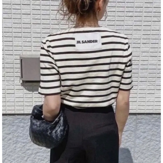 ☆大人気☆JIL SANDER Plusストライプロゴパッチ半袖Tシャツ