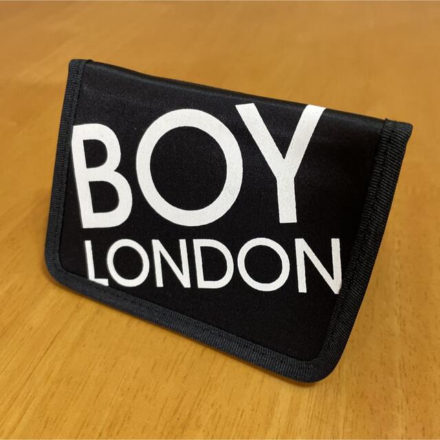 新品 未使用 BOY LONDON 黒色 定期＆パスケース  メンズのファッション小物(名刺入れ/定期入れ)の商品写真