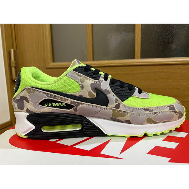 NIKE(ナイキ)のNIKE AIR MAX 90 "GREEN CAMO" cw4039-300 メンズの靴/シューズ(スニーカー)の商品写真