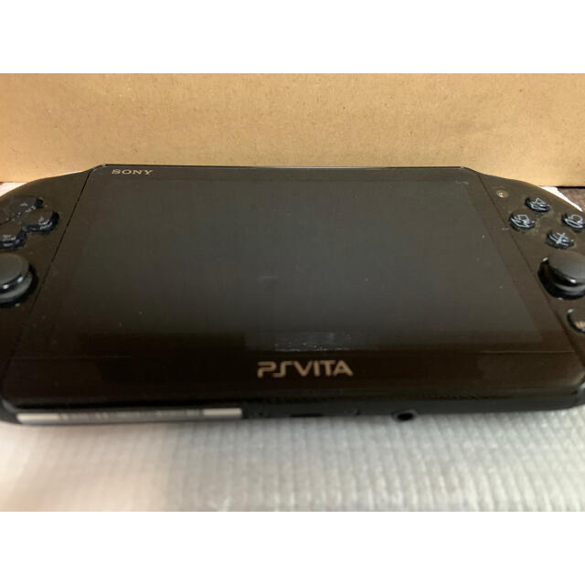 PlayStation VITA 本体  PCH-2000 ZA11 2