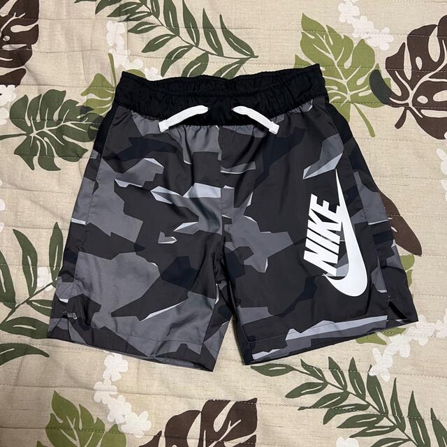 NIKE(ナイキ)のNIKE  キッズ（xs:130)　水陸両用パンツ キッズ/ベビー/マタニティのキッズ服男の子用(90cm~)(パンツ/スパッツ)の商品写真