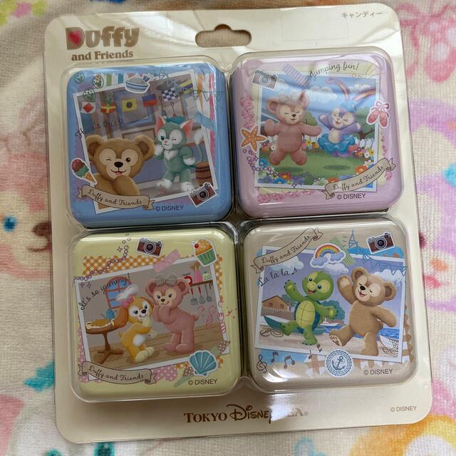 ダッフィー(ダッフィー)の☆ダッフィー&フレンズ☆未開封☆キャンディー缶☆ディズニー☆お菓子☆ 食品/飲料/酒の食品(菓子/デザート)の商品写真