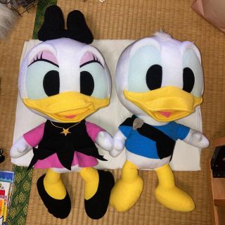 ディズニー ドナルドダック ぬいぐるみの通販 400点以上 Disneyのエンタメ ホビーを買うならラクマ