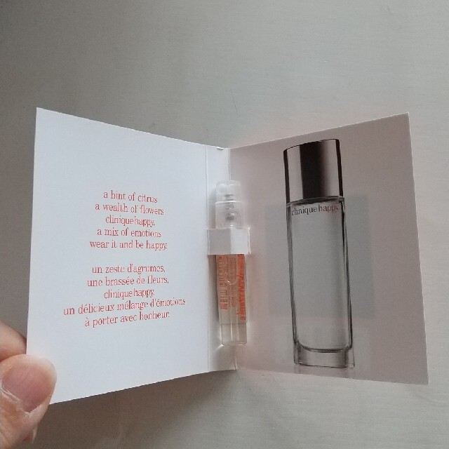 CLINIQUE(クリニーク)のCLINIQUE ハッピー サンプルサイズ コスメ/美容の香水(香水(女性用))の商品写真