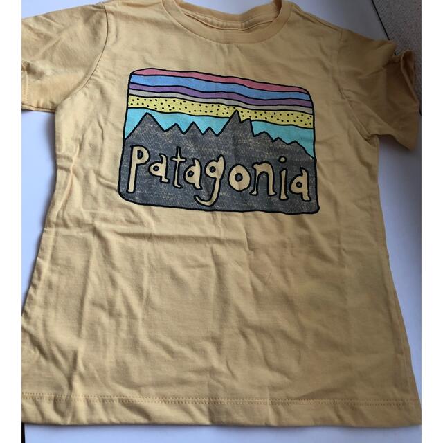 patagonia(パタゴニア)のパタゴニアキッズ新品未使用☆自宅保管 キッズ/ベビー/マタニティのキッズ服男の子用(90cm~)(Tシャツ/カットソー)の商品写真