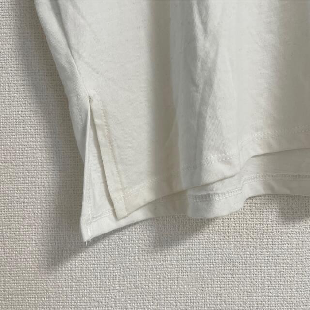 しまむら(シマムラ)の白Tシャツ　英字ロゴ　M  しまむら？！ レディースのトップス(Tシャツ(半袖/袖なし))の商品写真