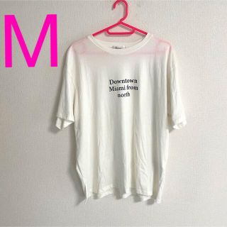 シマムラ(しまむら)の白Tシャツ　英字ロゴ　M  しまむら？！(Tシャツ(半袖/袖なし))