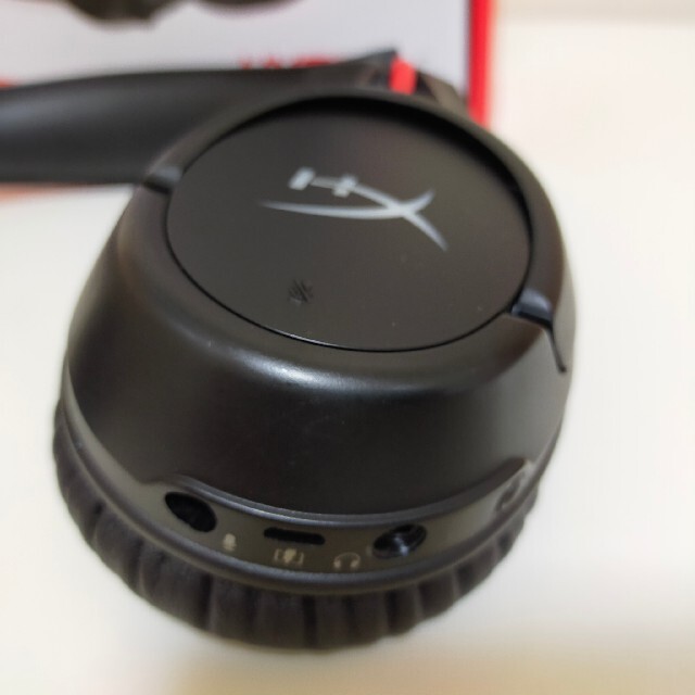 受け取り連絡は平日のみ様専用 HyperX CLOUD FLIGHT ２台セット スマホ/家電/カメラのオーディオ機器(ヘッドフォン/イヤフォン)の商品写真