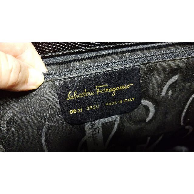 Salvatore Ferragamo(サルヴァトーレフェラガモ)の美品〇VARAヴァラ トートバッグ　Salvatore Ferragamo レディースのバッグ(トートバッグ)の商品写真