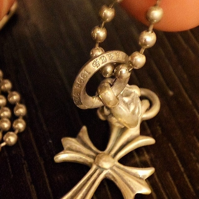 Chrome Hearts(クロムハーツ)のクロムハーツ　ワンポールタイニーCHクロス　kasi様専用です メンズのアクセサリー(ネックレス)の商品写真