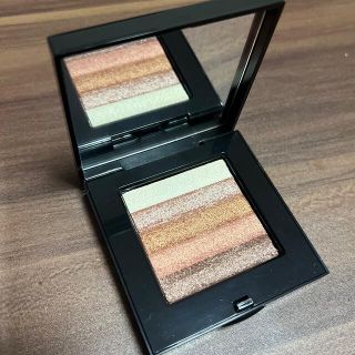 ボビイブラウン(BOBBI BROWN)の【新品未使用】ボビーブラウン　シマーブリック　ブラシ付(アイシャドウ)