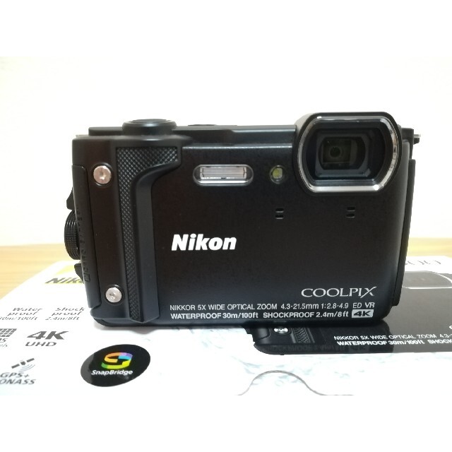 Nikon(ニコン)の【展示極美品】Nikon デジタルカメラ COOLPIX W300 BK スマホ/家電/カメラのカメラ(コンパクトデジタルカメラ)の商品写真