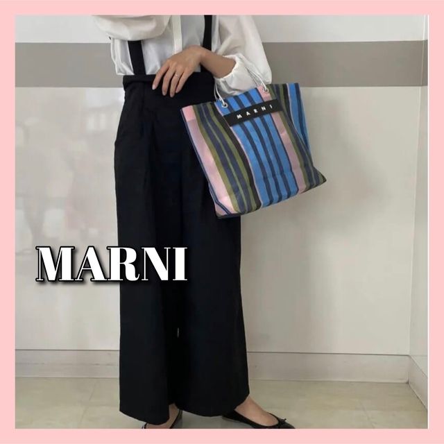 【モデルも愛用】マルニ MARNI ストラップバック ミニ ブルーミックス