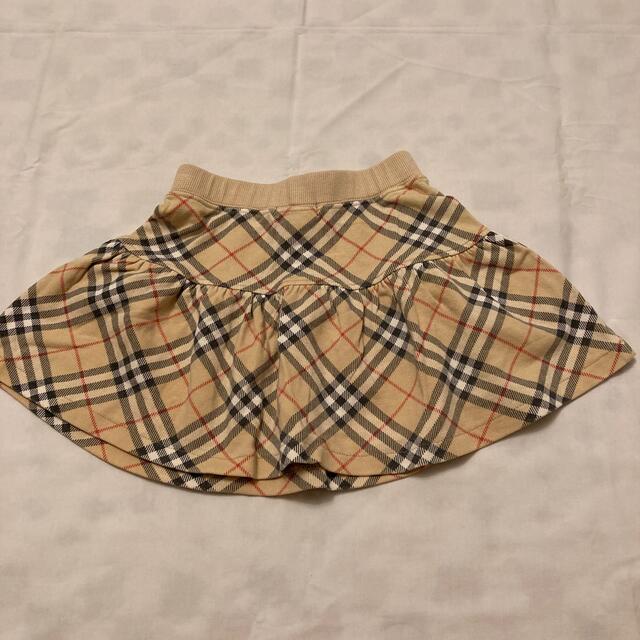 BURBERRY(バーバリー)のバーバリーキッズ　スカート キッズ/ベビー/マタニティのキッズ服女の子用(90cm~)(スカート)の商品写真