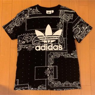 アディダス(adidas)のadidas originals Tシャツ　ペイズリー　バンダナ柄　ブラック(Tシャツ/カットソー(半袖/袖なし))