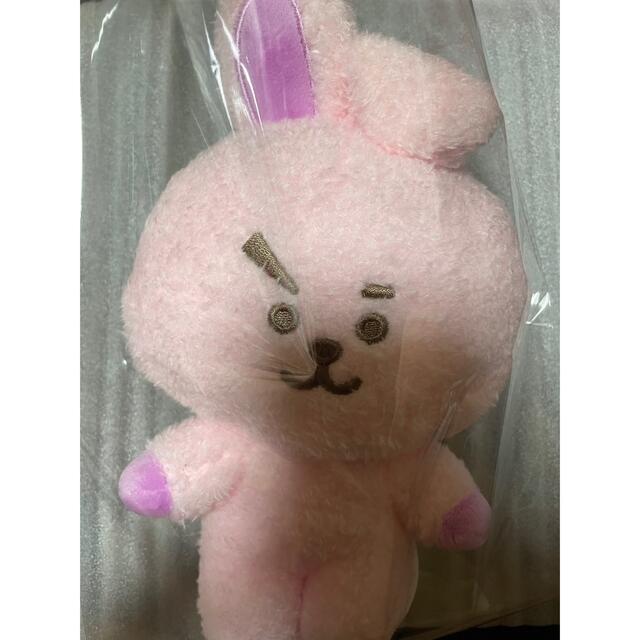 BT21(ビーティーイシビル)のBT21 PINKプラッシュ 20cm  COOKY ぬいぐるみ エンタメ/ホビーのタレントグッズ(アイドルグッズ)の商品写真