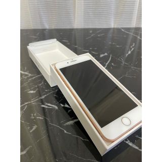 アイフォーン(iPhone)のiPhone 8    64G  カラーピンク(スマートフォン本体)