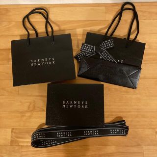 バーニーズニューヨーク(BARNEYS NEW YORK)のバーニーズニューヨーク　紙袋　箱　リボン　ミニサイズ(ショップ袋)