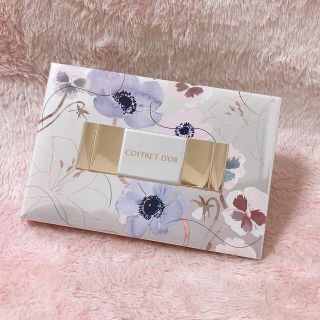 コフレドール(COFFRET D'OR)のCOFFRET DOR 限定パクトケース　ファンデーション　セット(ファンデーション)