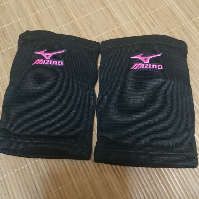 MIZUNO(ミズノ)のバレーボール膝サポーター スポーツ/アウトドアのスポーツ/アウトドア その他(バレーボール)の商品写真