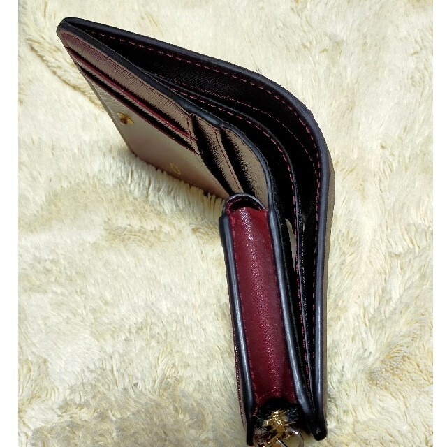 MARC JACOBS(マークジェイコブス)の【良品】MJスナップショット赤❤️ レディースのファッション小物(財布)の商品写真