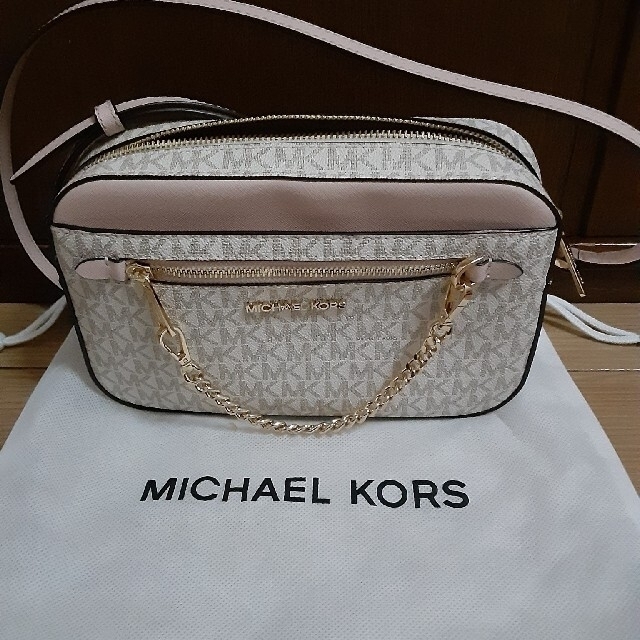 Michael Kors(マイケルコース)のMICHAEL KORS 新品未使用 レディースのバッグ(ショルダーバッグ)の商品写真