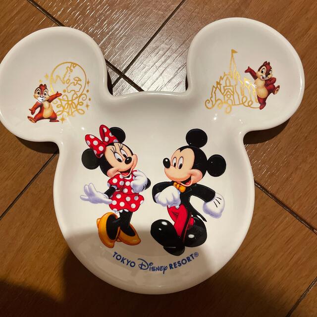 Disney(ディズニー)の未使用　ディズニー　皿 エンタメ/ホビーのおもちゃ/ぬいぐるみ(キャラクターグッズ)の商品写真