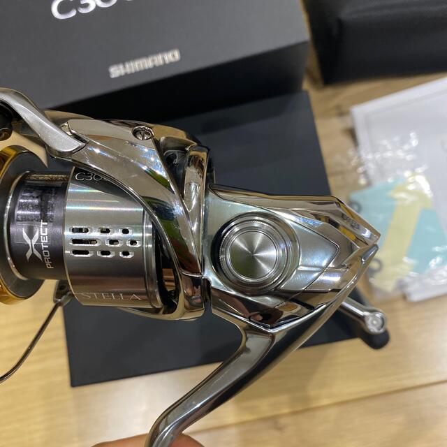 SHIMANO(シマノ)の18ステラ C3000XG スポーツ/アウトドアのフィッシング(リール)の商品写真