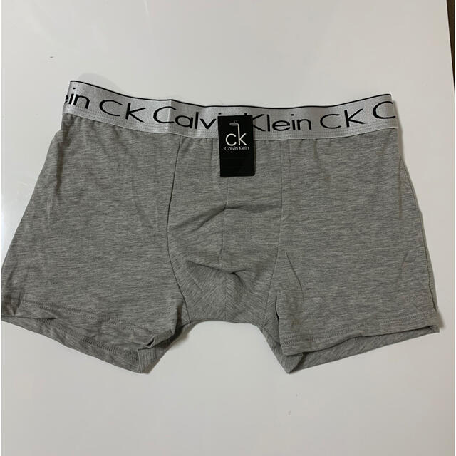 Calvin Klein カルバンクライン　ボクサーパンツMサイズ3カラーセット メンズのアンダーウェア(ボクサーパンツ)の商品写真