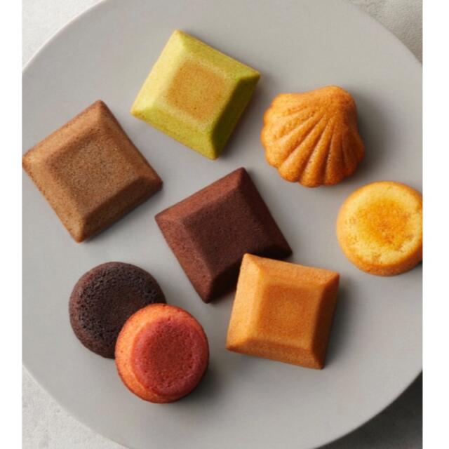 GODIVA ゴディバ✴︎モロゾフ✴︎グランリュクス✴︎紅茶 食品/飲料/酒の食品(菓子/デザート)の商品写真