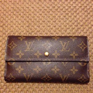 ルイヴィトン(LOUIS VUITTON)のLOUIS VUITTON 長財布(財布)