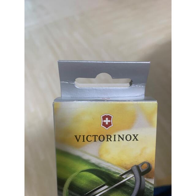 VICTORINOX(ビクトリノックス)のVICTORINOX ピーラー インテリア/住まい/日用品のキッチン/食器(調理道具/製菓道具)の商品写真