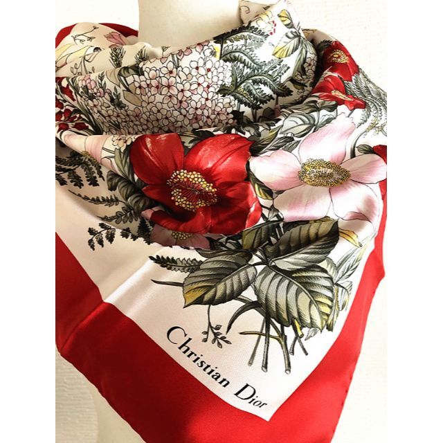 イタリア製★Christian Diorクリスチャンディオール★花柄スカーフのサムネイル