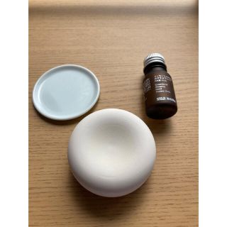 ムジルシリョウヒン(MUJI (無印良品))の無印良品　アロマストーンandおやすみブレンドオイル(アロマグッズ)