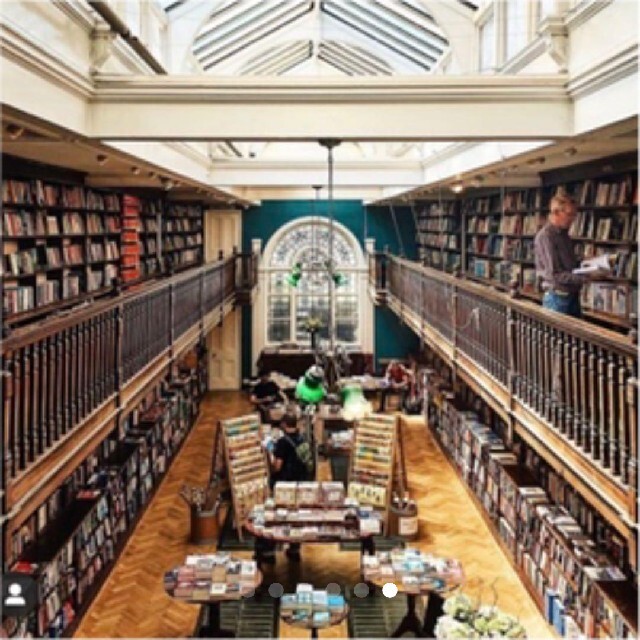 Harrods(ハロッズ)の日本未発売 新品 Daunt Books エコバッグ トートバッグ レディースのバッグ(トートバッグ)の商品写真