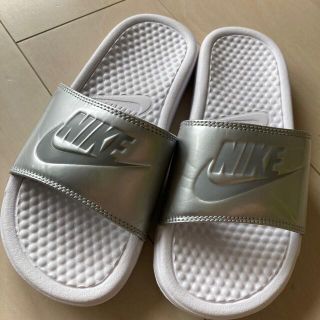 ナイキ(NIKE)のNIKE BENASSI ナイキ ベナッシ (サンダル)