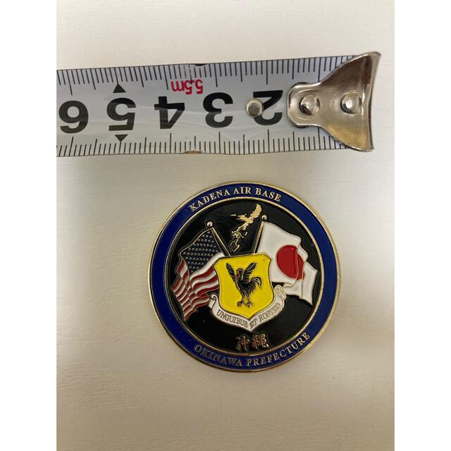 米軍チャレンジコイン　嘉手納　レア エンタメ/ホビーのミリタリー(その他)の商品写真