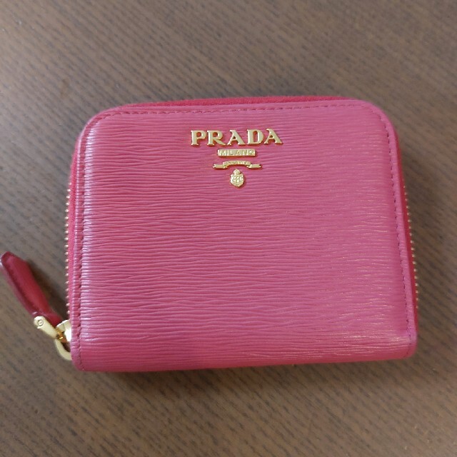 PRADA(プラダ)の※さやち様専用　PRADA　コインケース レディースのファッション小物(コインケース)の商品写真